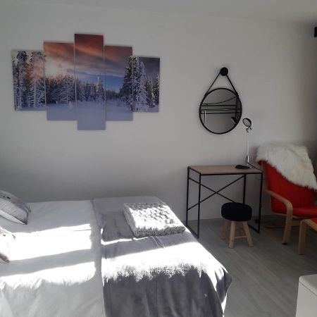 Appartement 4/6 Pers Plein Sud. Front De Neige 이솔라 2000 외부 사진