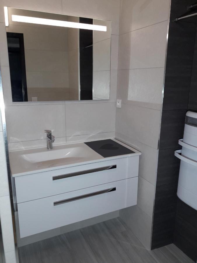 Appartement 4/6 Pers Plein Sud. Front De Neige 이솔라 2000 외부 사진
